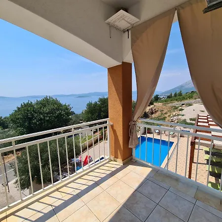 Iva Mokalo Apartman Orebic